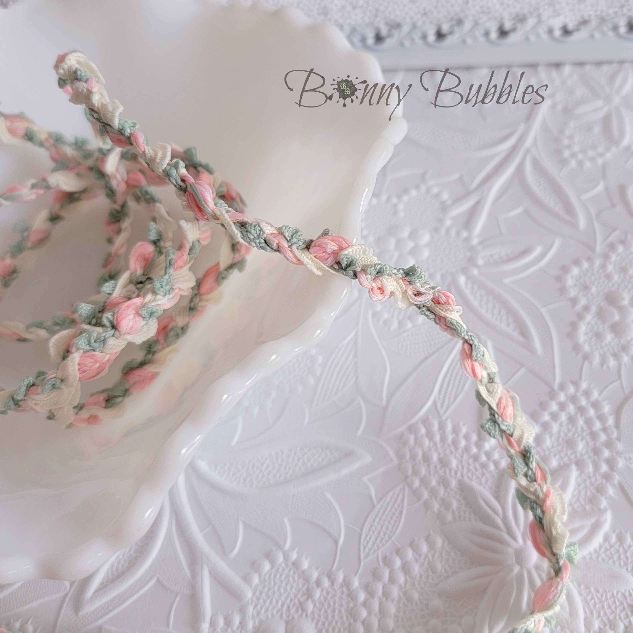 ribbon trim